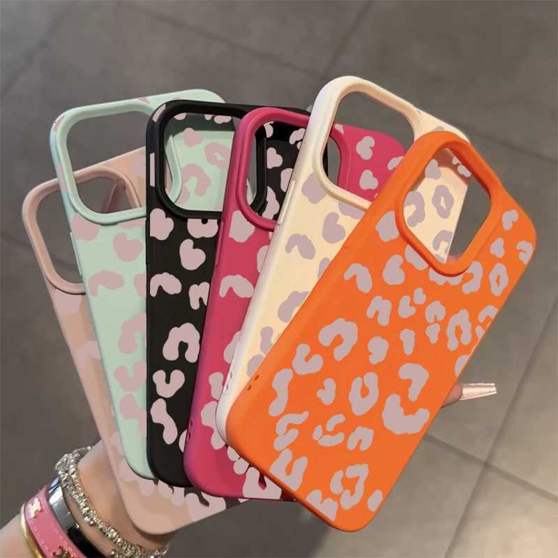 For iPhone 17 16 15 14 13 12 11 Pro Max Case Leopard Print Lichee Pattern Silicone Cover For iPhone XS X XR 16 Plus Fundas C260314