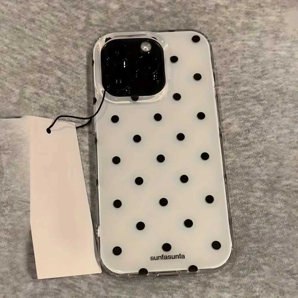Minimalist Black White Polka Dot Phone Case For iPhone 17 Air 16 Pro Max 15 14 Plus 13 12 Mini 11 Shockproof Silicone Back Cover C260314