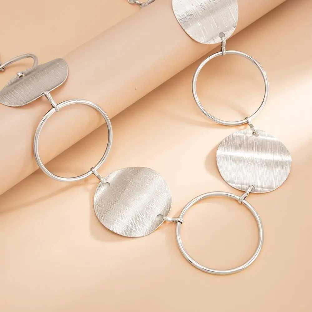 Hollow Out Round Ring Waist Chain Gold Color Circle Ring Metal Waist Chain All-match Geometric Bohemian Body Chain H260316 - view 3