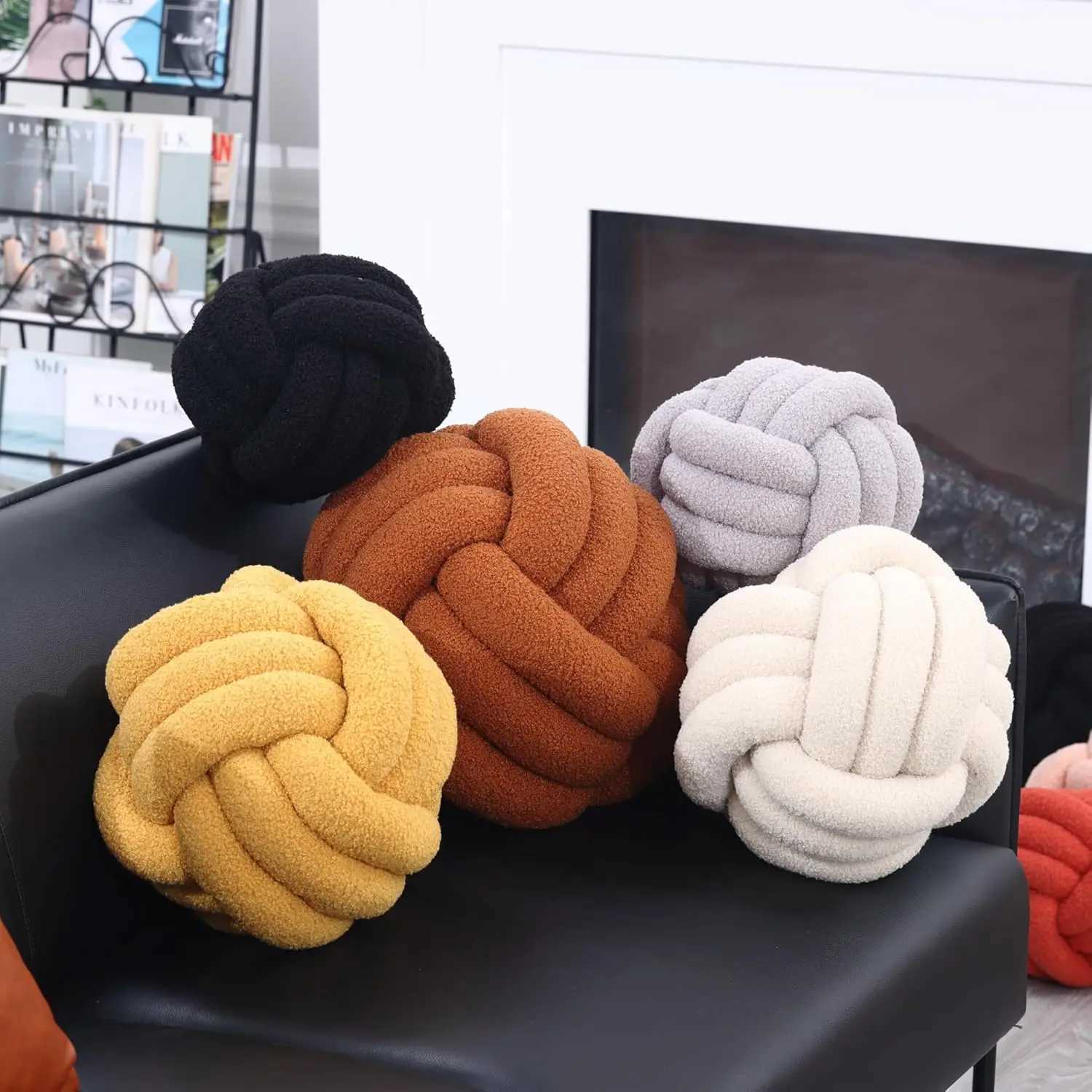Home Decoration Knotted Ball Lamb Pillow Gift Knotted Ball Plush Pillow Hand-woven Knotted Ball Back Aesthetic Throw Pillow D260317