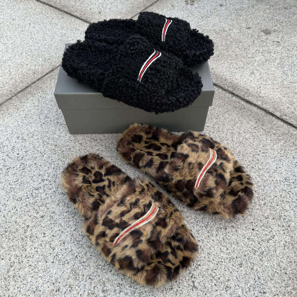 Designer Slippers Womens Autumn Winter Ladies Wool Fluffy Furry Warm Letters Men Sandals Print Cotton Comfortable Versatile Warm Slides Multiple Color Available