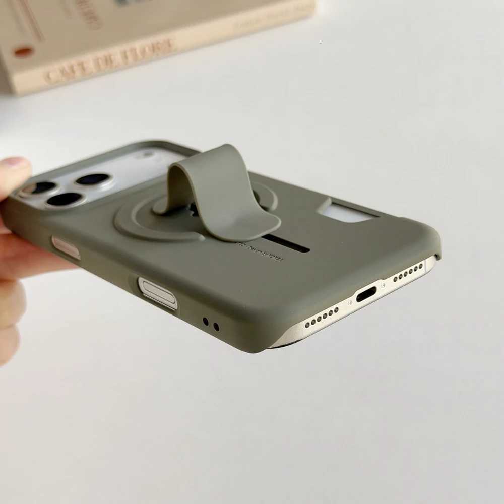 Skin feel Card Slot Shockproof Case For iPhone 17 16 15 14 Pro Max 13 Silicone Grip Holder For Magnetic Cover C260314