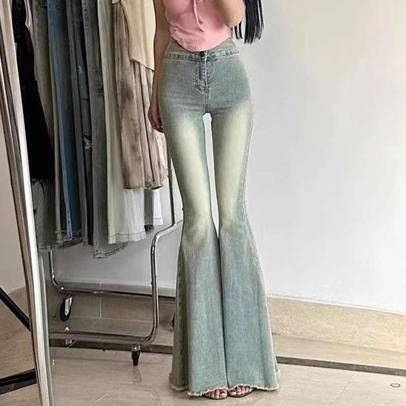 Woman New High Waist Streetwear Slim Fit Flare Jeans Female Y2k Clothes Bell Bottom Pants s Gothic Black Blue Denim Trousers M260317