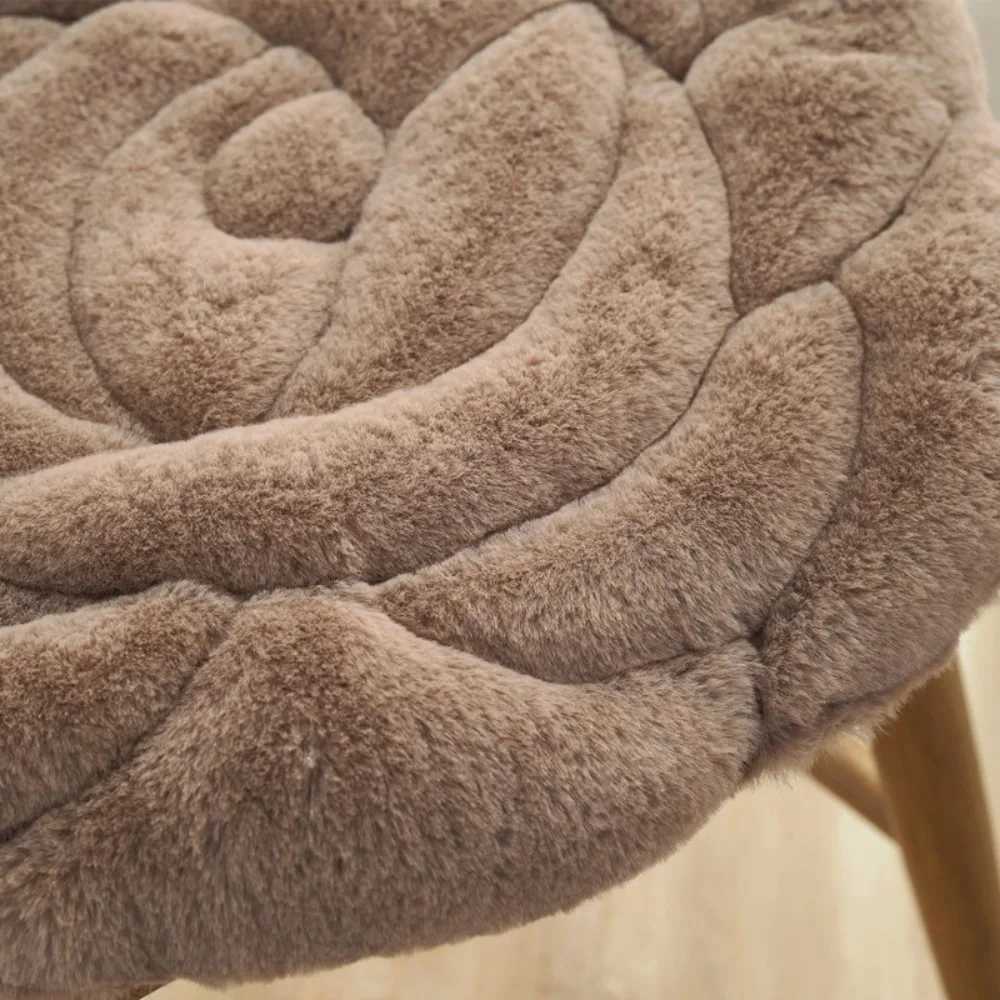 Home Decoration Rose Shaped Chair Cushion Quilted Soft Seat Cushion Non-slip Particle Thickened Tatami Sofa Cushion Living Room D260317