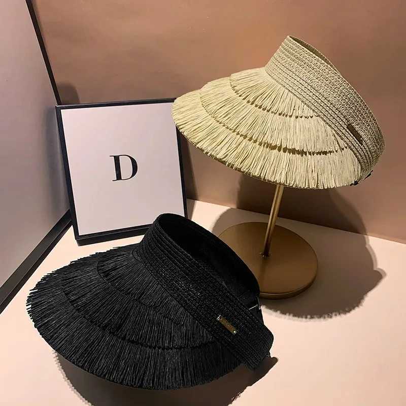 New Designer Fashion brand Sun fringe straw hat Womens summer empty top Sun hat Outdoor Parma UV protection beach sun hat H260317 - view 3