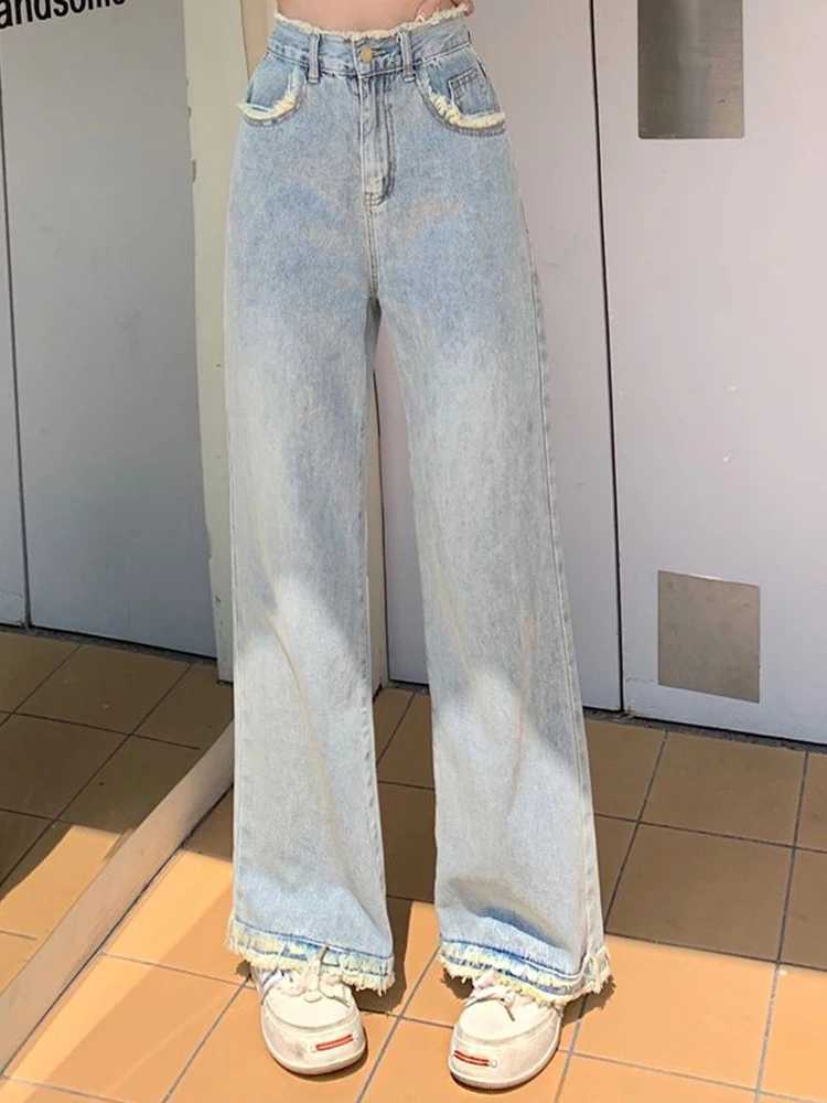 Women High Waist Raw Edge Washed Jeans s Light Color Straight Leg Denim Pants Lady Blue Hong Kong Style Retro Loose Trousers M260317
