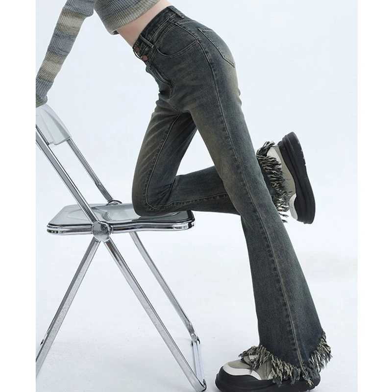 Lady Chic Ripped Designer High Waist Flared Jeans s Y2k Retro Fashion Thin Pants Female Korean Casual Denim Trousers M260317