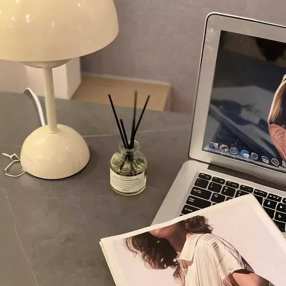 50ML Flameless Home Fragrance Room Freesia Jasmine Fragrance Oil with Rattan Diffuser Stick Home Room Air Freshener Deco D2603171