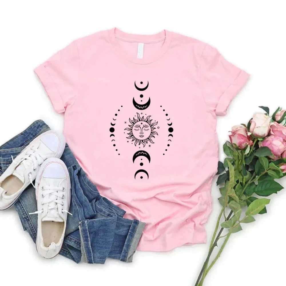 Sun and Moon Stars T-Shirt Celestial Tshirt Boho Sun Moon T-Shirts Women Short Sleeve T Shirts Retro Mystical Tee Women Clothes M260317