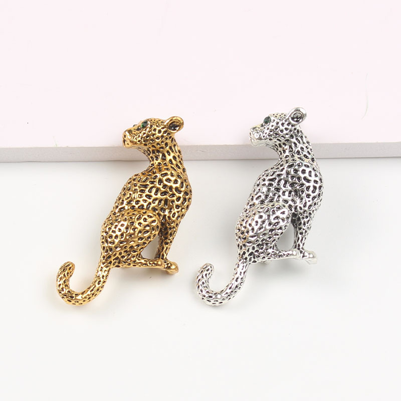 European Trendy Vintage-Style Animal-Print Leopard-Shaped Brooches Fashion-Forward Men Perfect Street Style Parties