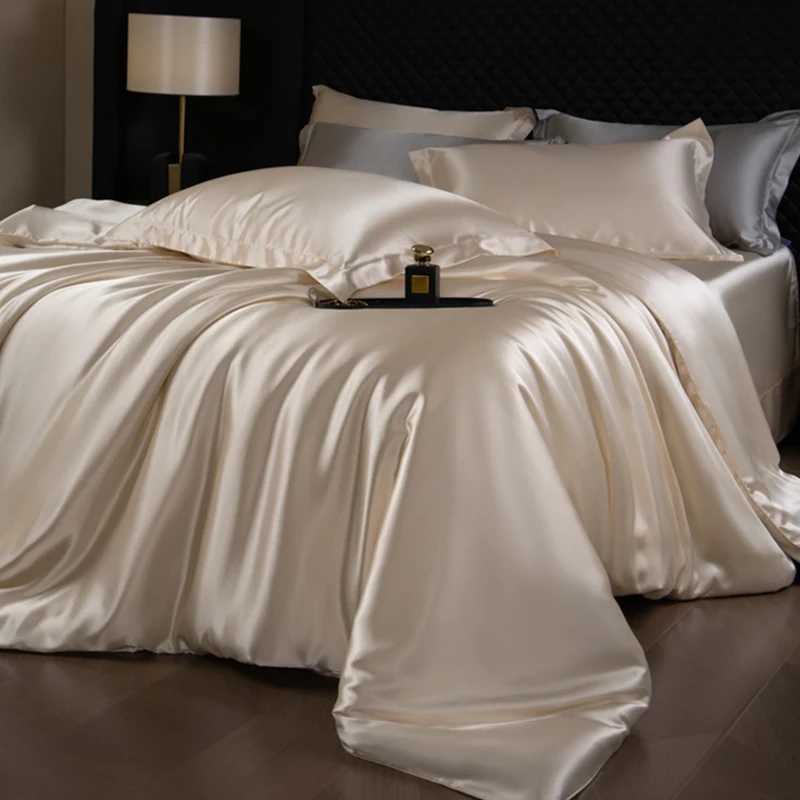 Luxury Mulberry Silk Duvet Cover Set High End Satin Solid Color Quilt Cover and Pillowcases Soft Silky King Size Comforter Cover D260317
