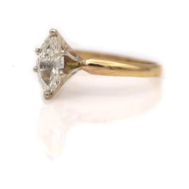 IGI Certified Luxury Round Lab Grown Diamond Daily Wear Wedding Bands or Rings High Quality Classic Style Women