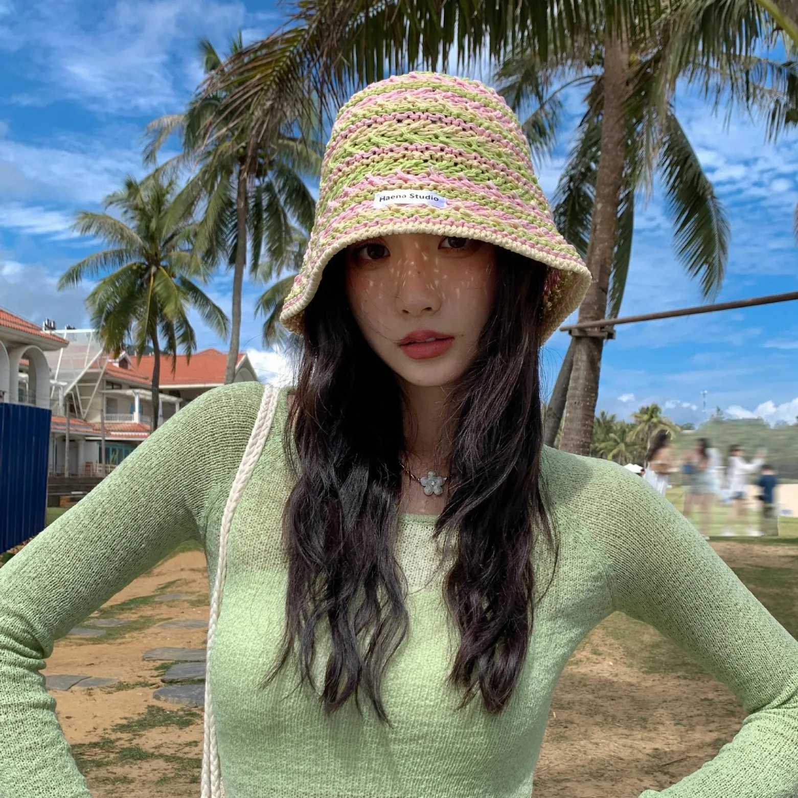Ladies Bucket Hat Korean Knitted Striped Verstaile Hollow Out Breathable Caps Beach Vacation Sunscreen Sunshade Hats For Girl H260317 - view 4