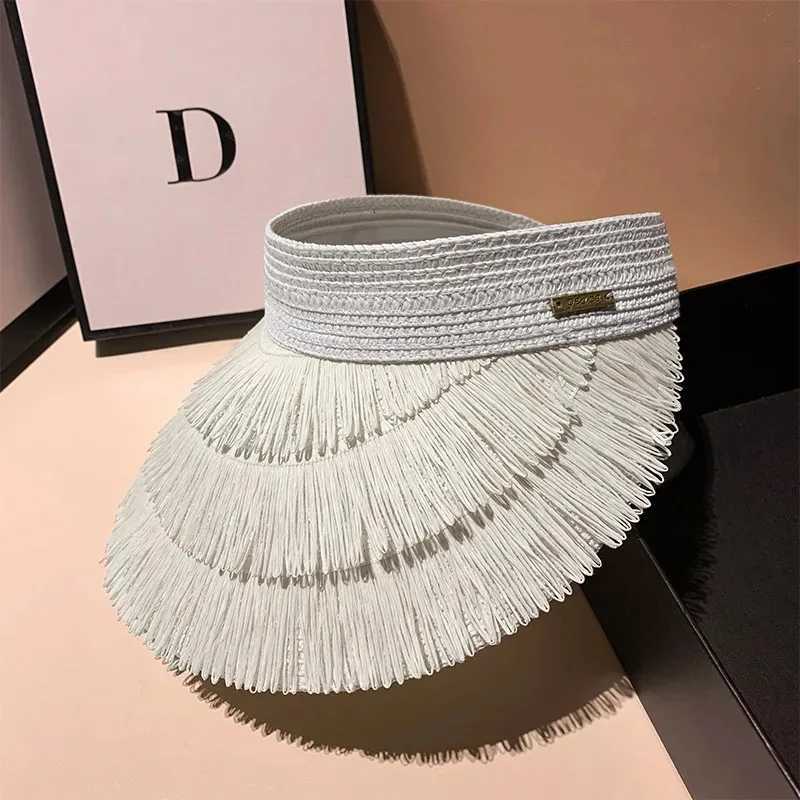 New Designer Fashion brand Sun fringe straw hat Womens summer empty top Sun hat Outdoor Parma UV protection beach sun hat H260317 - view 5