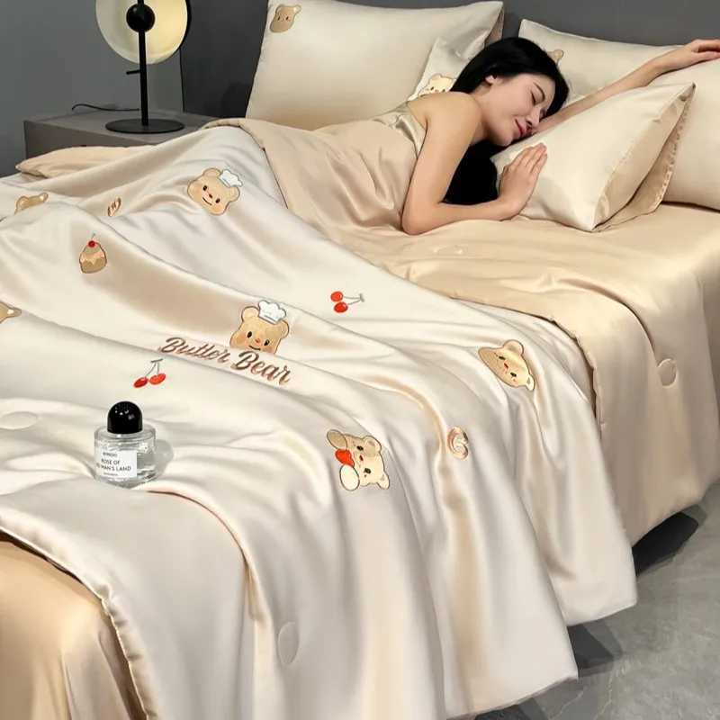 2025 new washed ice silk summer quilt four-piece air conditioner quilt four-piece summer cool ice silk summer quilt D260317