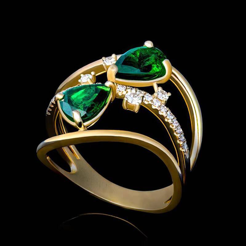 T0926 Womens Cocktail Ring Emerald Pear Shape Prong Setting Natural Stone Engagement Fashion Jewelry