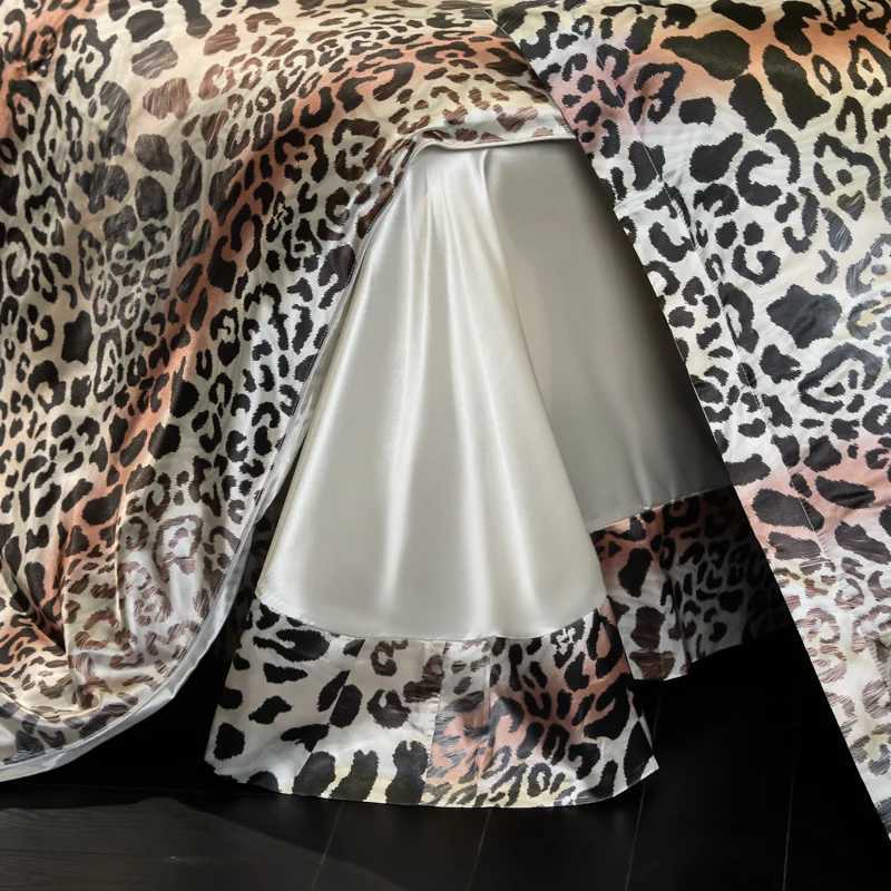 Leopard zebra print luxury high-end silk bedding set soft silk satin king size duvet cover sheet or fitted sheet combination set D260317