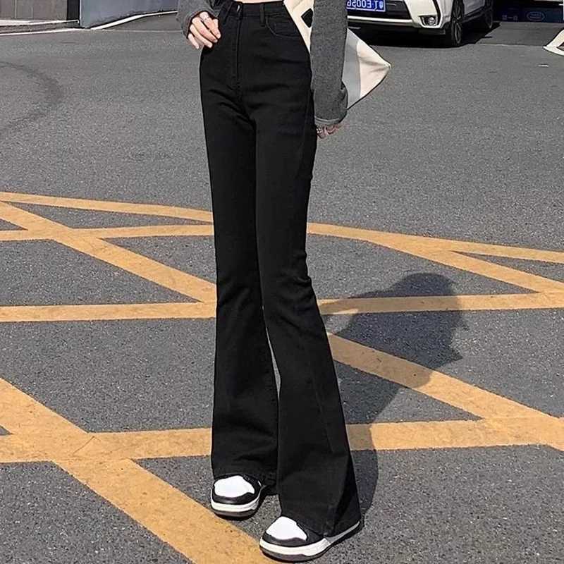 2026 Lady High Waist Thin Bell Bottom Jeans s Classic Fashion Denim Pants Hot Sale Female Solid Casual Trousers M260317
