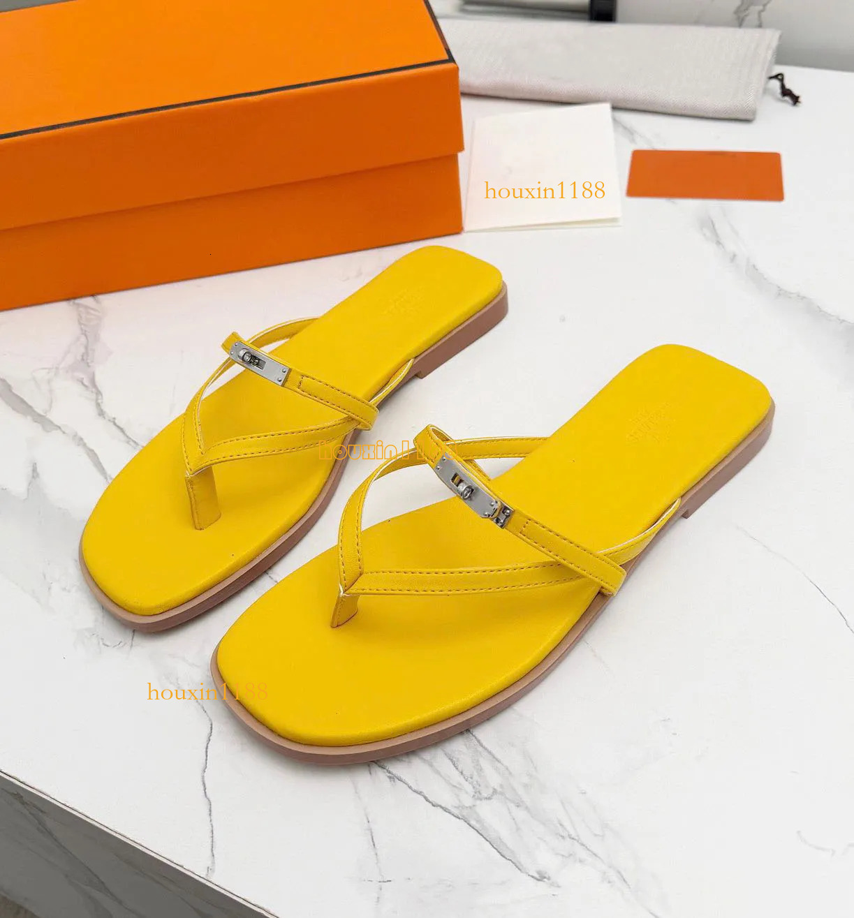 Top Luxury Women Miss Beach Slippers Calfskin Leather Sandals Shoes Palladium-plated Slide Flats Lady Flip Flop Slip On Casual Walking EU35-43 7311