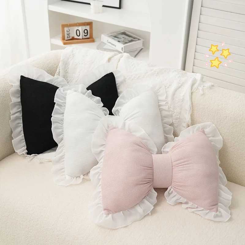 Modern Simple Sofa Pillow Living Room Bedside Cushion Cute Bow Back Lace Edge Comfortable and Breathable Pad D260317