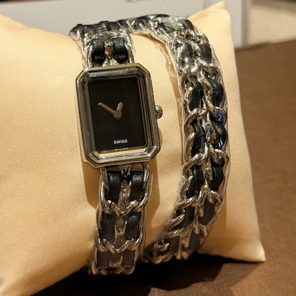 ADITA designer watch size 21X26 MM Double Circle Sheepskin Bracelet stainless steel gold plated chain Swiss parts Advanced Materials with box 013