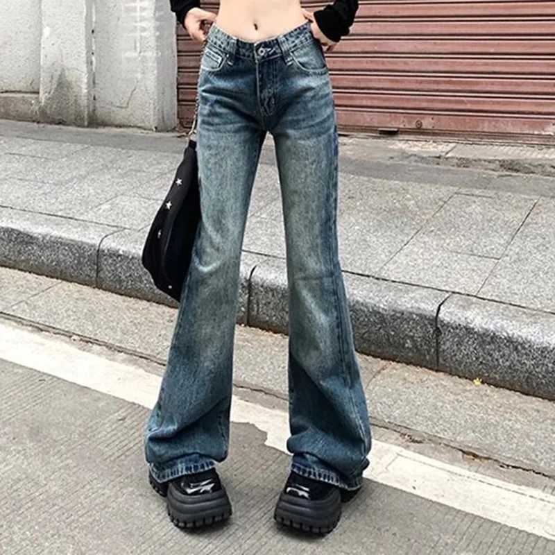 New Lady Slim Fit Thin Jeans Hot Sale Women Straight Leg Denim Pants s Korean Fashion High Waist Casual Trousers M260317