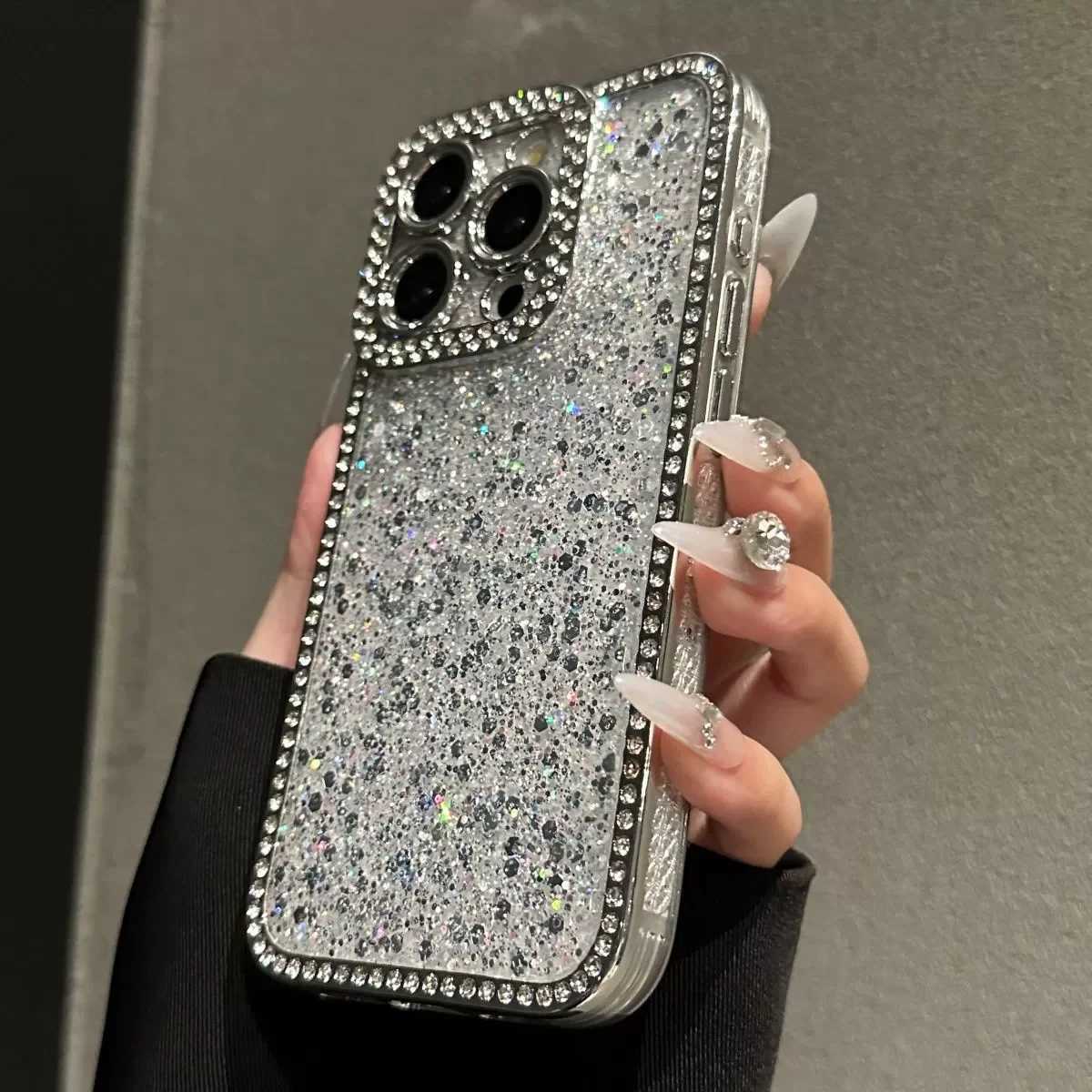 Luxury Diamond Frame Bling Sequins Glitter Case For iPhone 15 14 13 12 11 Pro Max Plus Clear Soft Silicone Shockproof Cover C260314
