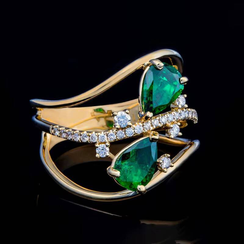 T0926 Womens Cocktail Ring Emerald Pear Shape Prong Setting Natural Stone Engagement Fashion Jewelry