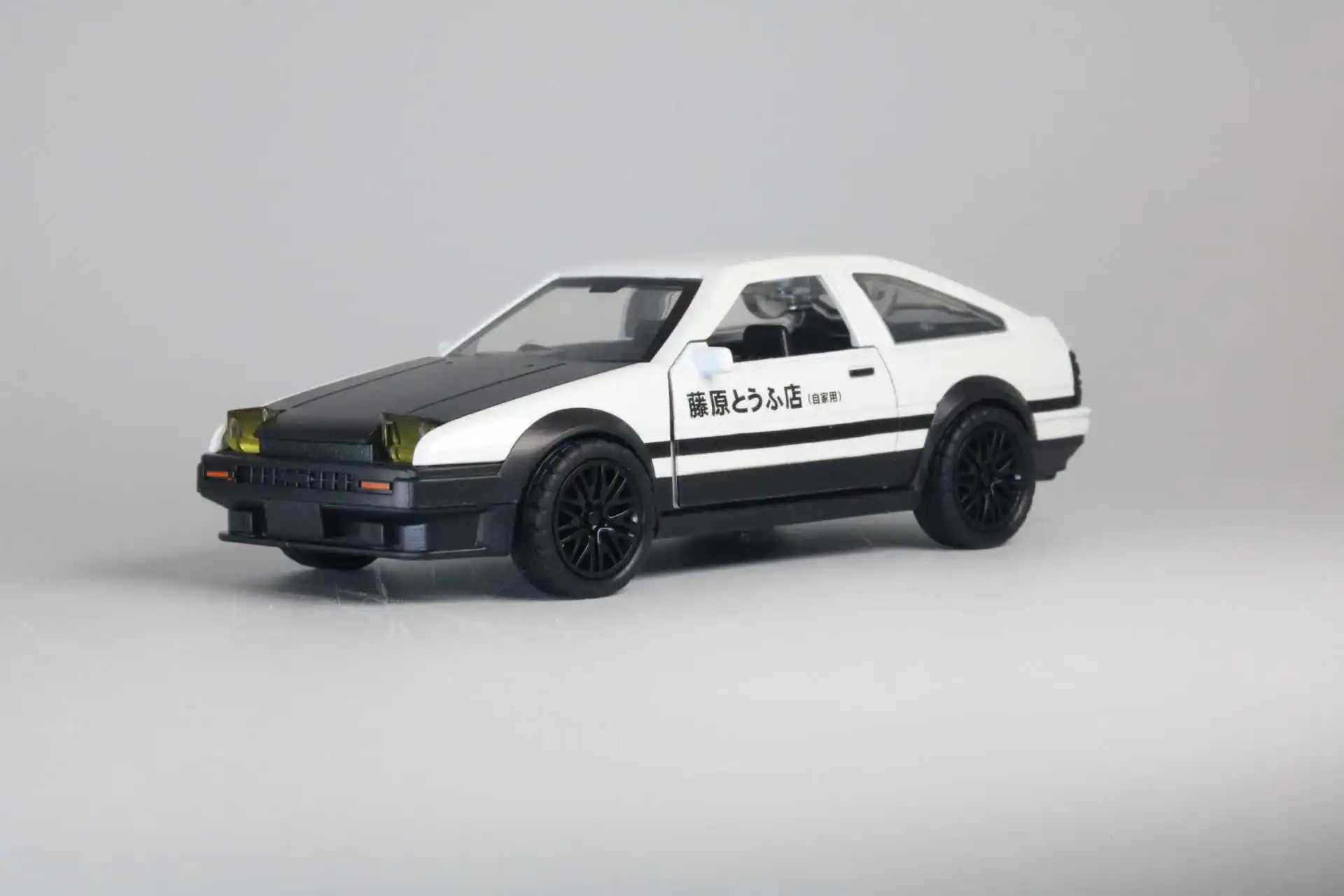 Bagged 136 AE86 pullback model imitation tofu cart Three doors can be opened headlights can be opened Die-cast metal D260317