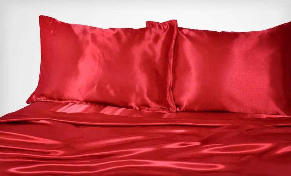 95gsm 4 Pce Satin Silky Soft QUEEN Bed Fitted Bed Sheet Set - RED BLACK 10 D260317