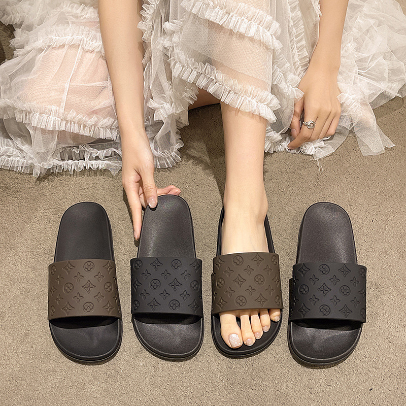 New free shipping designer slippers for womens mens flat slippers black brown Fashionable Versatile Flat Non-Slip Slippers