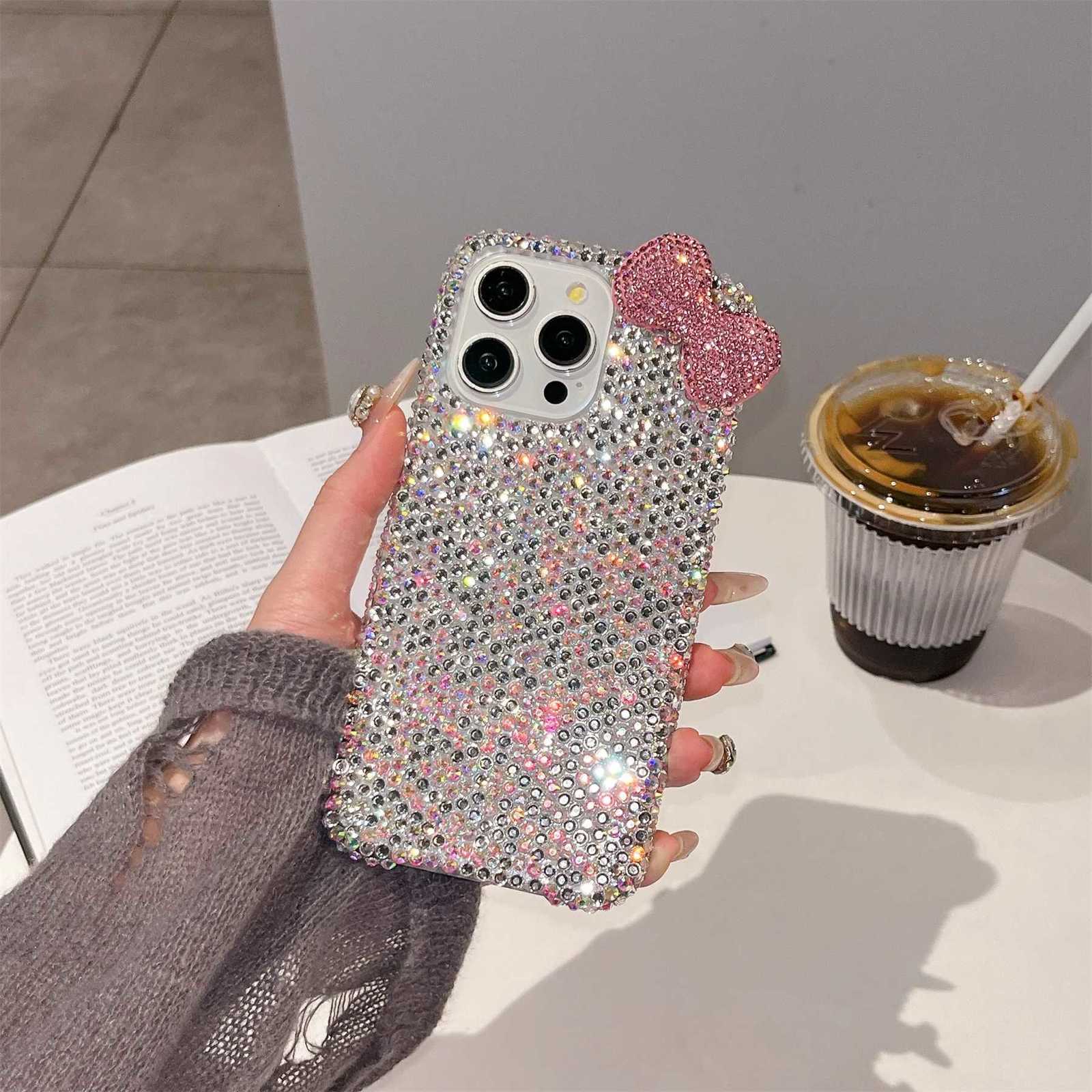 Luxury Korean Fashion Shining Fl Sn Rhinestone Bow Phone Case for iPhone 17 16 15 14 13 12 11 Pro Max Back Cover C260314
