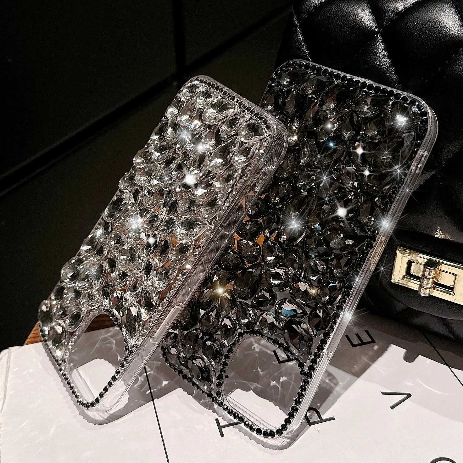 Luxury Fl Shining Diamonds Cover For iPhone 16 Pro Max 15 Plus Jewelled Cover For iPhone 17 Pro 13 12Pro 11 Hard Phone Shell C260314