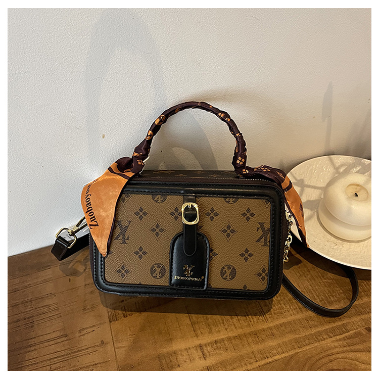 2025 new stylish small square box bag personalized daily commuting crossbody bag cross bag for women