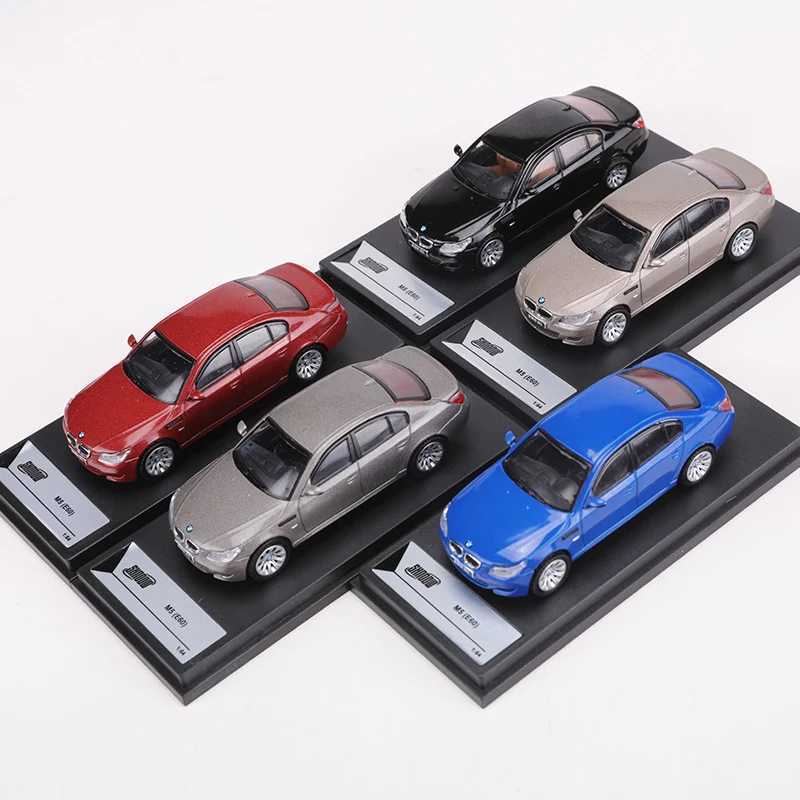 SHADOW 164 M5 E60 Alloy Model Car For Six Colors D260317