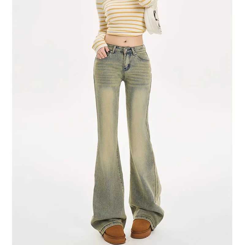 Hot Sale Women Retro Casual Straight Leg Jeans Lady Classic Solid Flared Pants s Fashion Low Waist Denim Trousers M260317