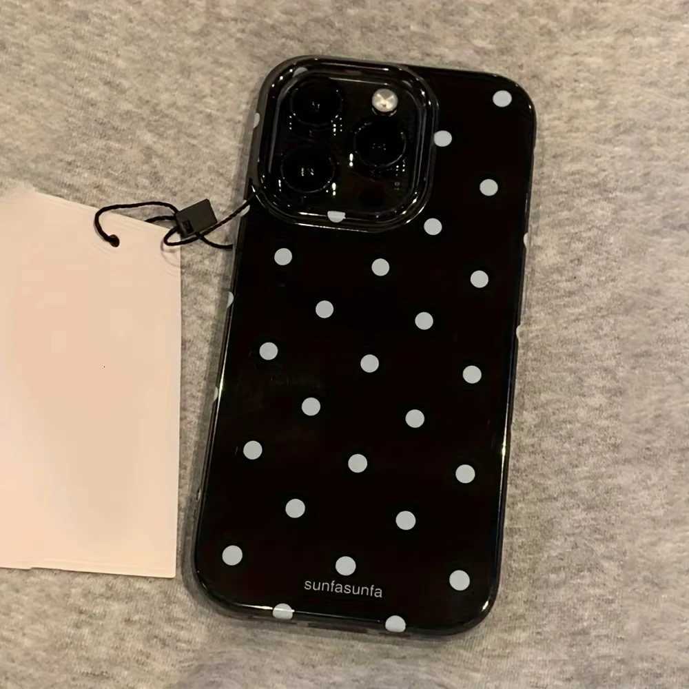 Minimalist Black White Polka Dot Phone Case For iPhone 17 Air 16 Pro Max 15 14 Plus 13 12 Mini 11 Shockproof Silicone Back Cover C260314