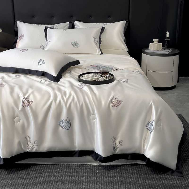 Summer Cool Washing Silk Cool Quilt Four-piece Set Ice Silk Single Double Thin Quilt Air Conditioning D260317