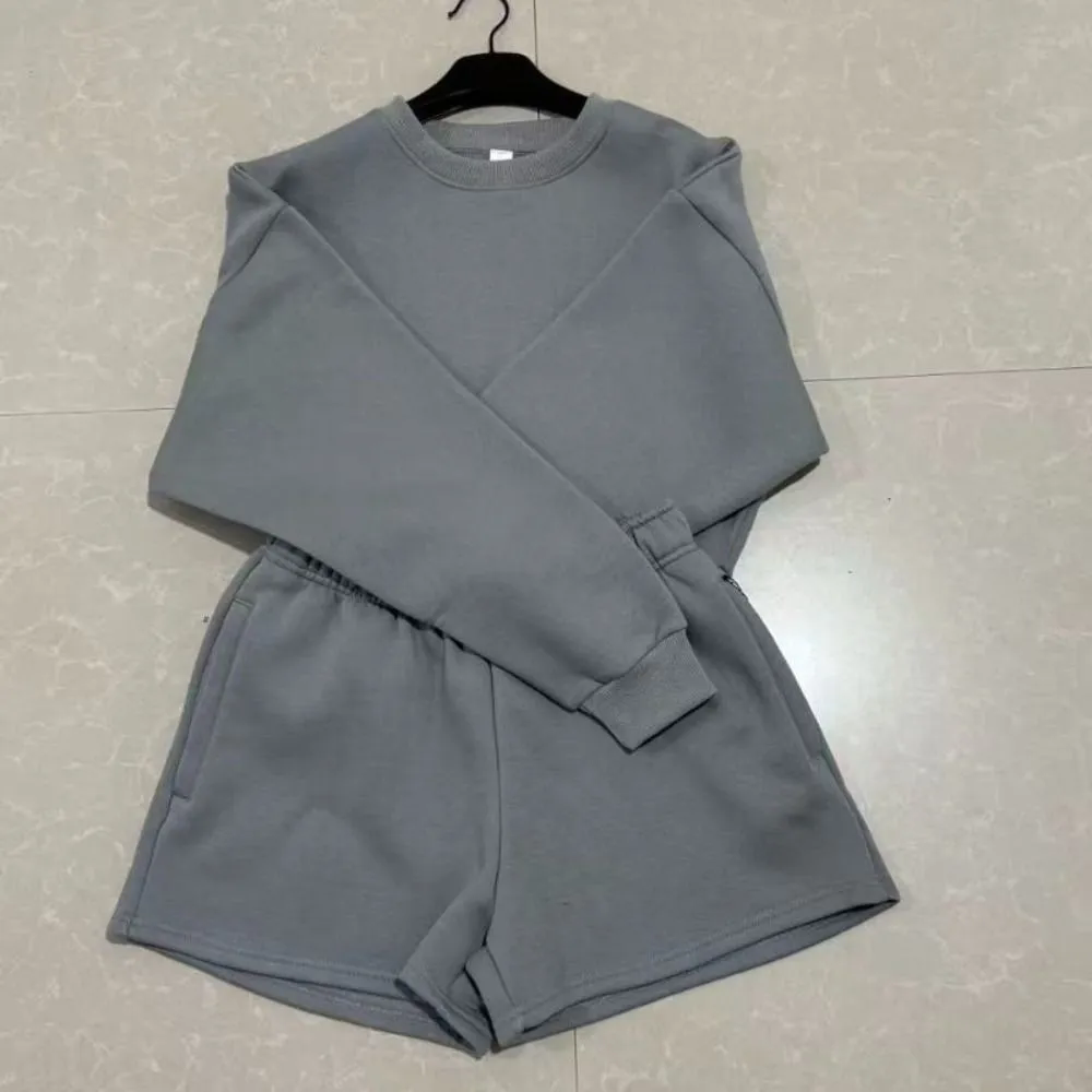 US stock Luxury Women Yoga Sets Designer Cropped Sweatshirts+Shorts Crew Neck Pullover Active Short Tracksuit Weekend Jogger Sportswear