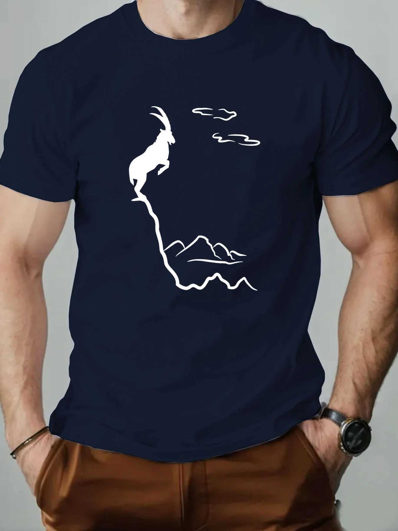 Men Old Goat English Pattern Casual T-shirt 100 Pure Cotton Soft Fabric Suitable Daily Sports and Casual Wear Versatile Trendy M260317