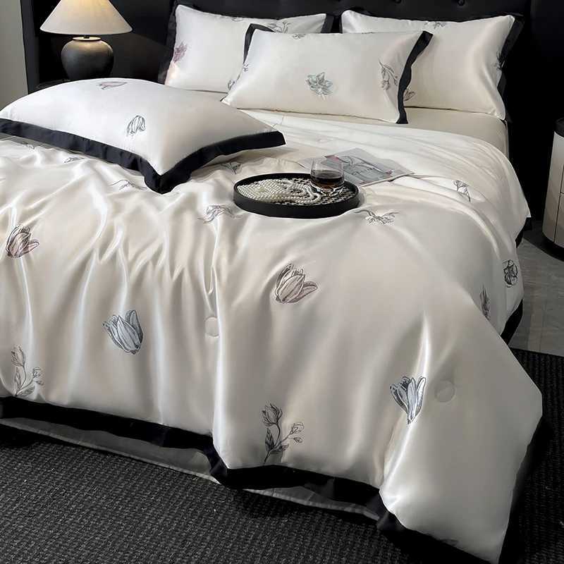 Summer Cool Washing Silk Cool Quilt Four-piece Set Ice Silk Single Double Thin Quilt Air Conditioning D260317