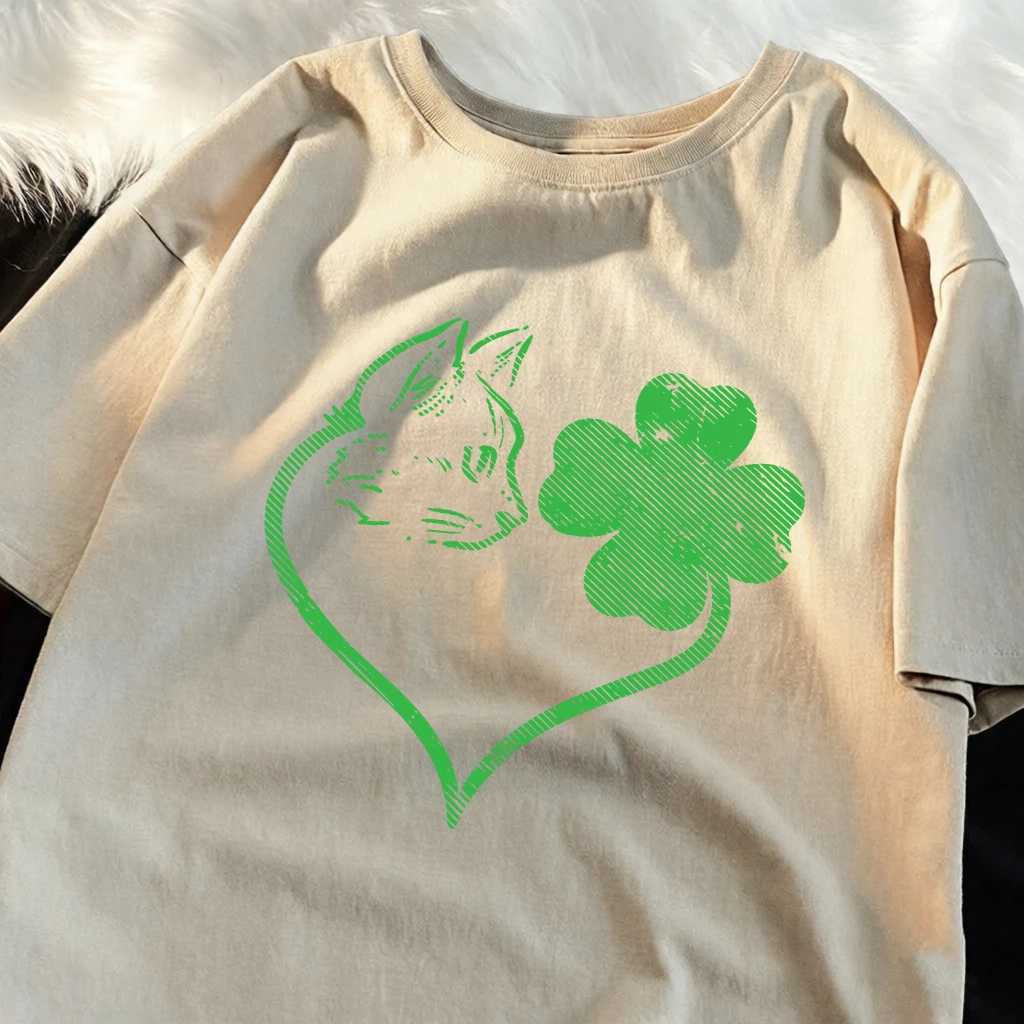 Clover Heart Cat Print Basic Simple T-Shirt Man Cotton Crewneck T Shirts Summer Oversized Clothes Breathable Sport Short Sleeve M260317