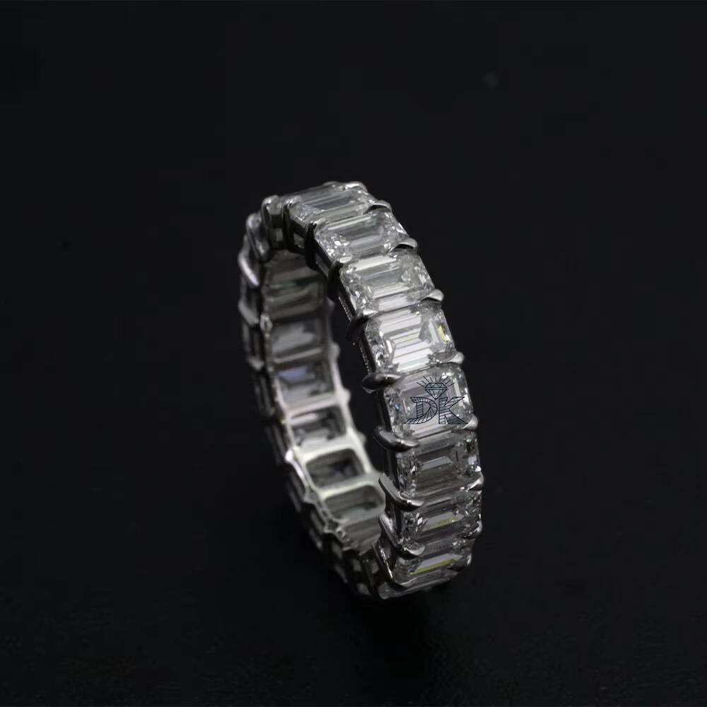 63CT square Lab Diamond Ring from Source Factory 18K Gold IGI Certified for Weddings and Gifts