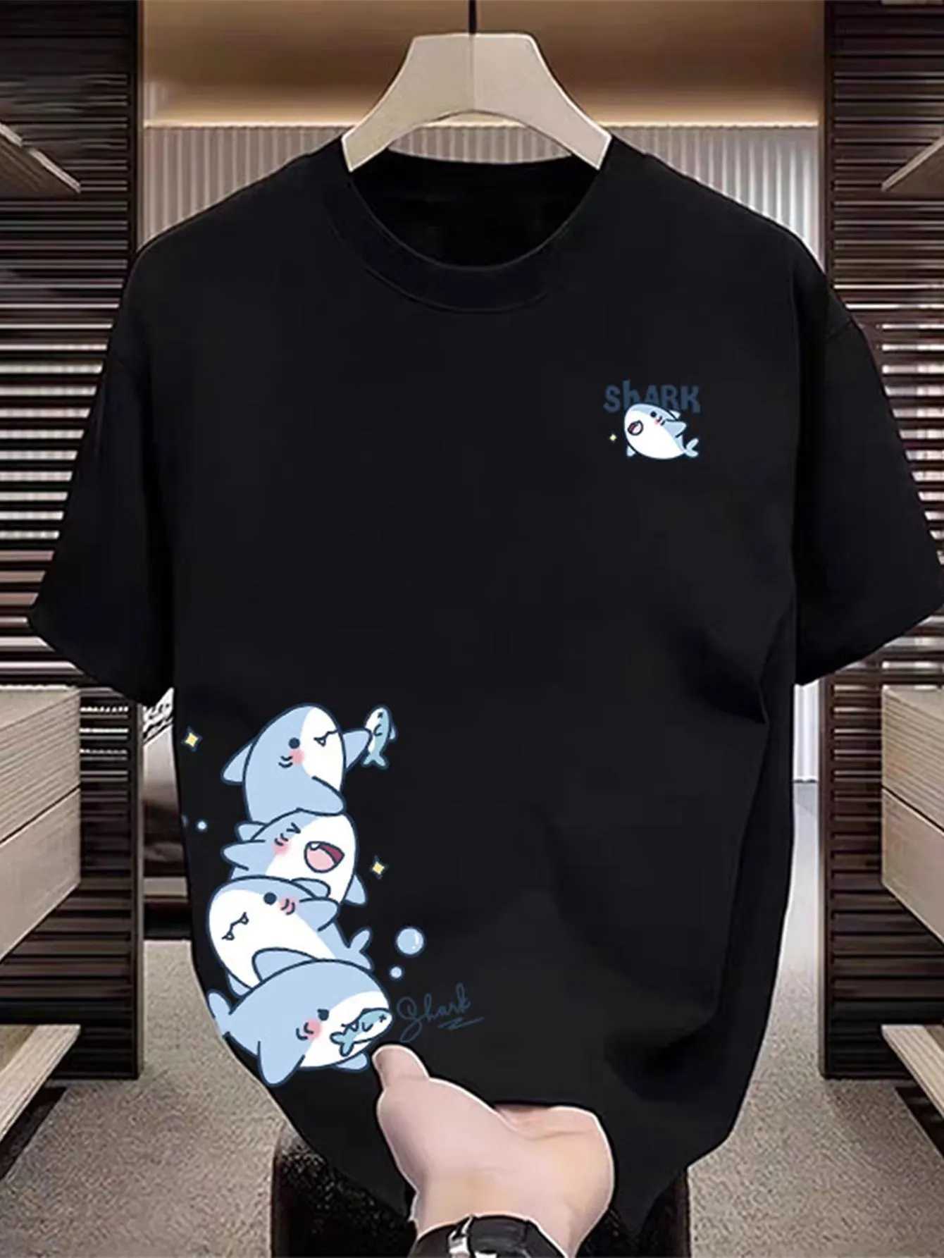 Men Creative Shark-themed Fashionable Summer Short-sleeved T-shirt Comfortable and Breathable Material Suitable for Daily Wear M260317