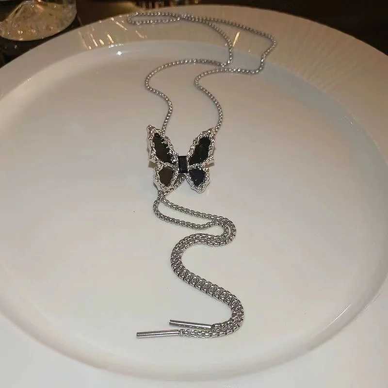 Punk Liquid Metal Butterfly Rose Flower Waist Chain Adjustable Silver Color Pendant Snake Bones Body Chain Punk Hiphop Jewelry H260316 - view 7