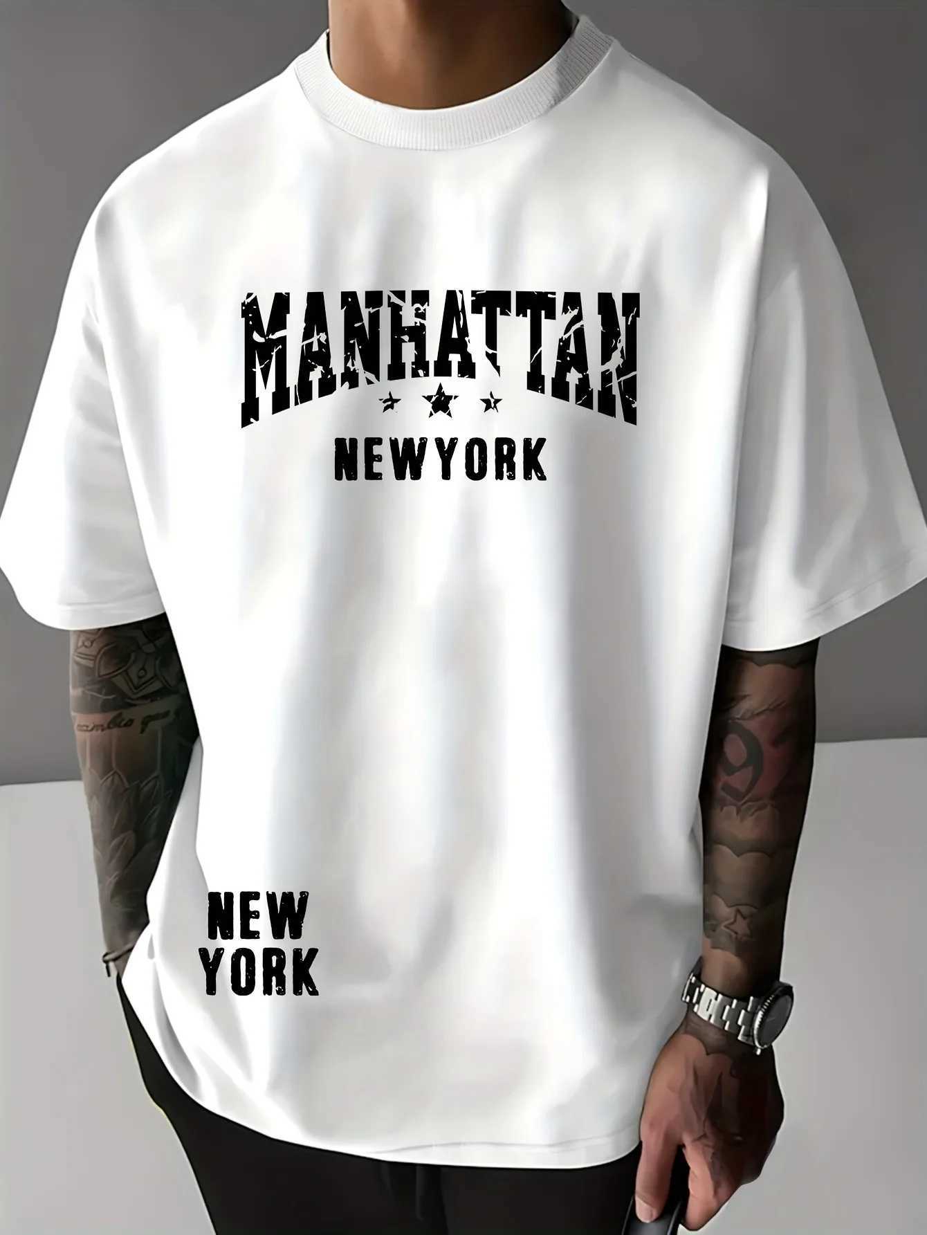 Men Summer Letter-print T-shirt with Round Neckline Street Style Suitable for Summer Casual Wear Trendy an Versatile Looks Great M260317