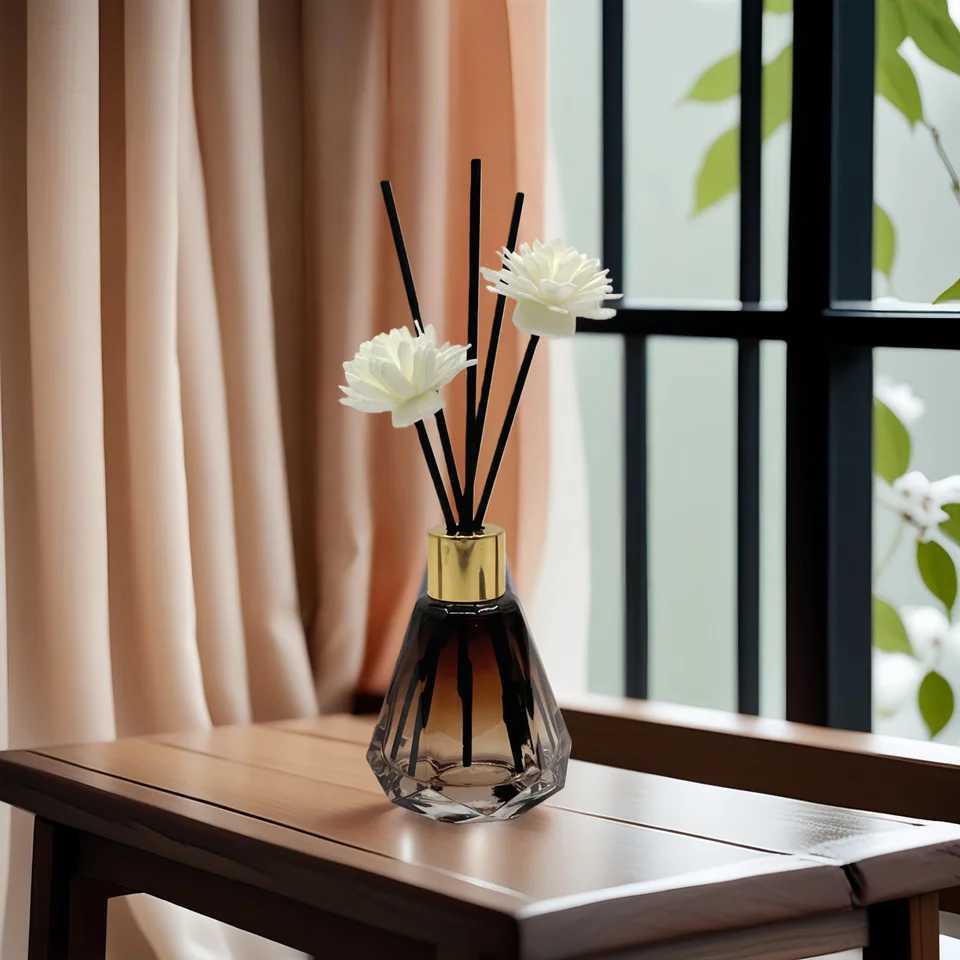 Essential Oil Diffuser 60ml Gradient Color Diamond Shape Reed Aromatherapy Bottle Used for Home Decor Fragrance Bedroom Aromatherapy Living R D260317