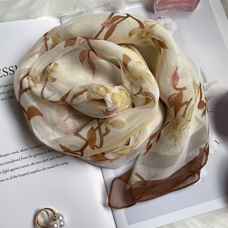 Summer Thin Scarf For Women High-End Mulberry Silk Long Versatile Fashionable Shawl Gauze Scarf Beach Towel