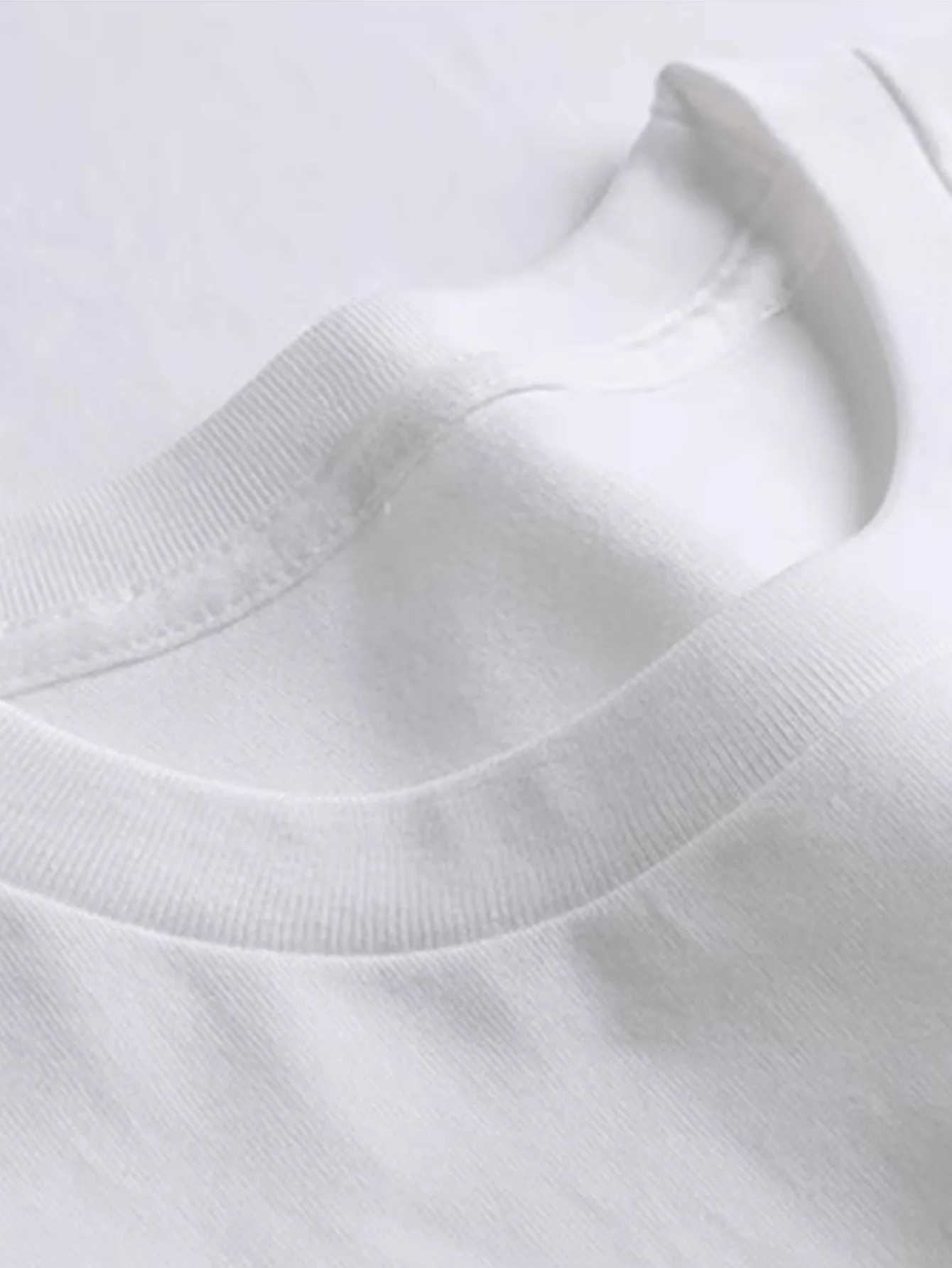 The New Summer Short-sleeved T-shirt for Men Features A Cartoon Cat Pattern and Made 100 Cotton A Loose Fit Trendy Fashionable M260317