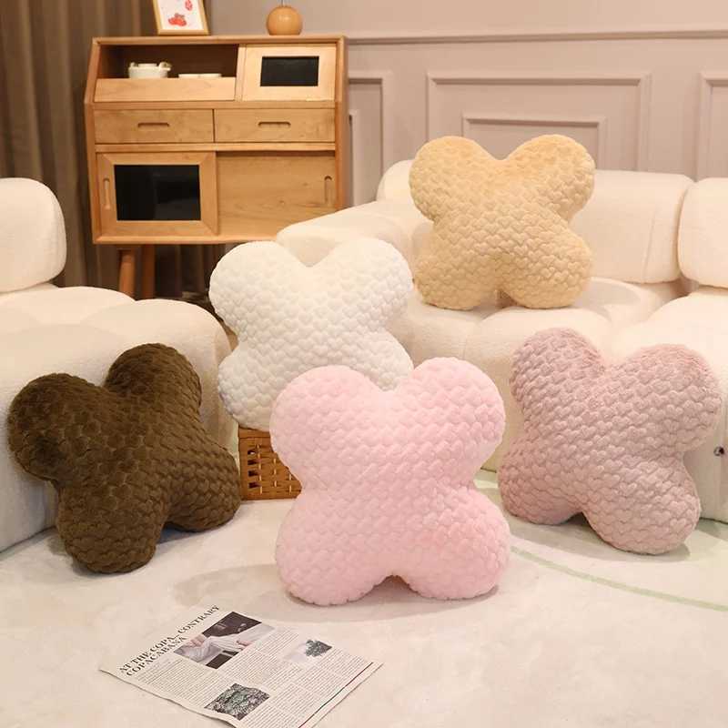 Adult Clover Pillow Cushion Home Decoration Living Room Bedroom Bay Window Fabric Lumbar Support D260317
